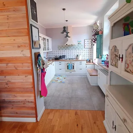 公寓 Apartament Berg 斯扎瓦诺泽德霍